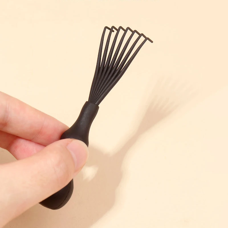 Hair Brush Cleaning Tool,Comb Cleaner Claw,Plastic Bristle Cleaning Brush,Mini Comb Cleaner Rake for Hair Accessories