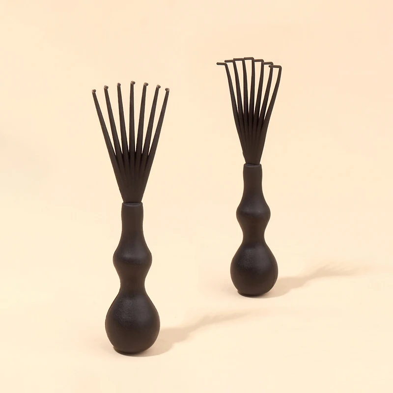 Hair Brush Cleaning Tool,Comb Cleaner Claw,Plastic Bristle Cleaning Brush,Mini Comb Cleaner Rake for Hair Accessories