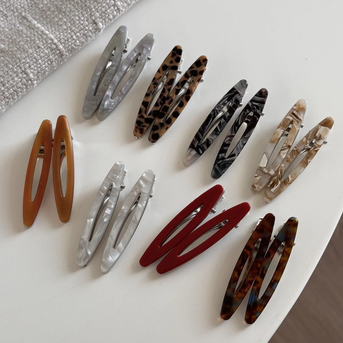 2pcs/set Acetate Hair Clips Hollowed Oval Geometric Barrettes Side Pins Hairpin Women Hair Accessories