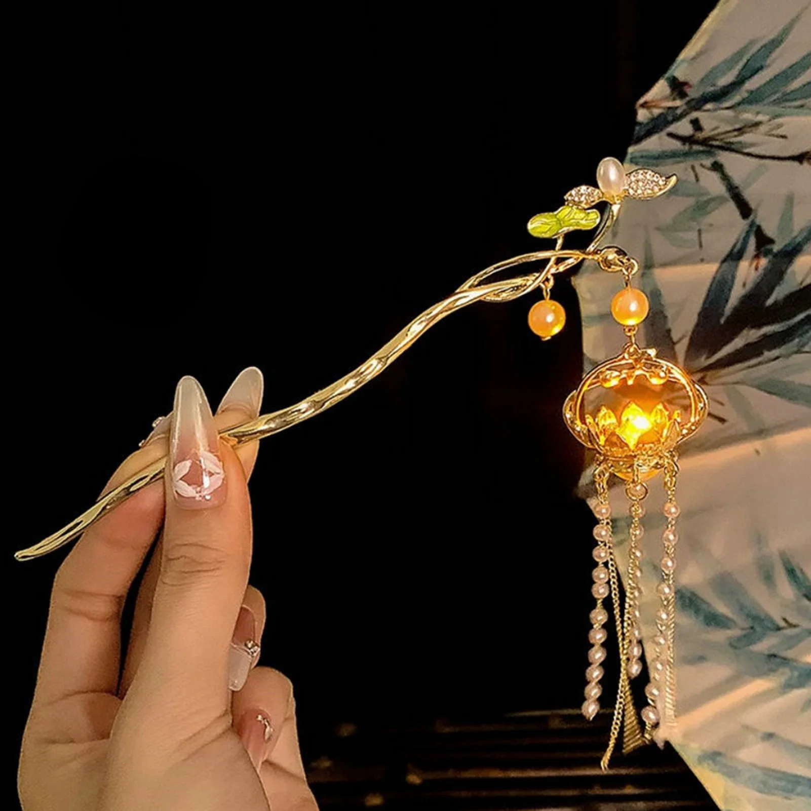 Luminous Flower Hairpin Women Creative Lotus Emit Light Lantern Tassel Hair Stick Vintage Chinese Style Fashion Hair Accessories