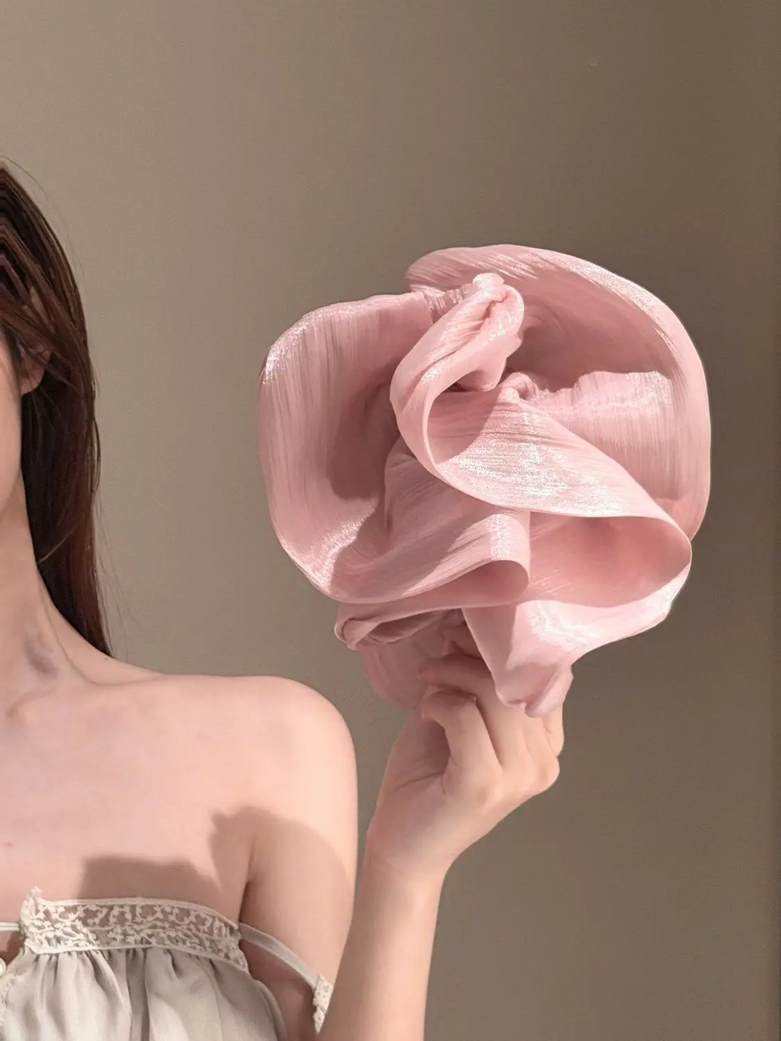 Soft Pleated Chiffon Flower Banana Hair Clips Anti Slip Holder Elegant Hair Barrettes Women Daily Wedding Party Hair Accessories
