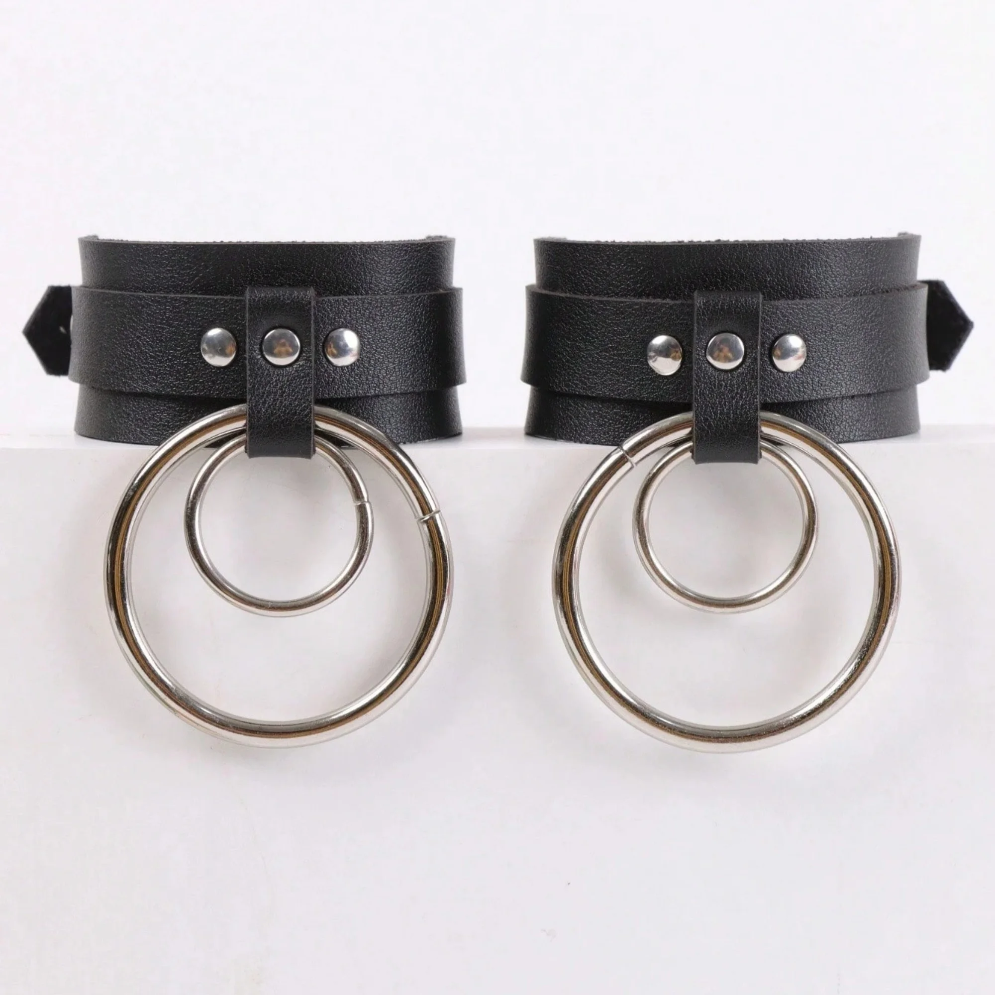 1 Pair Stylish Metal Ring Ankle Strap Belt | PU Leather Foot Bracelet | Dating Accessory