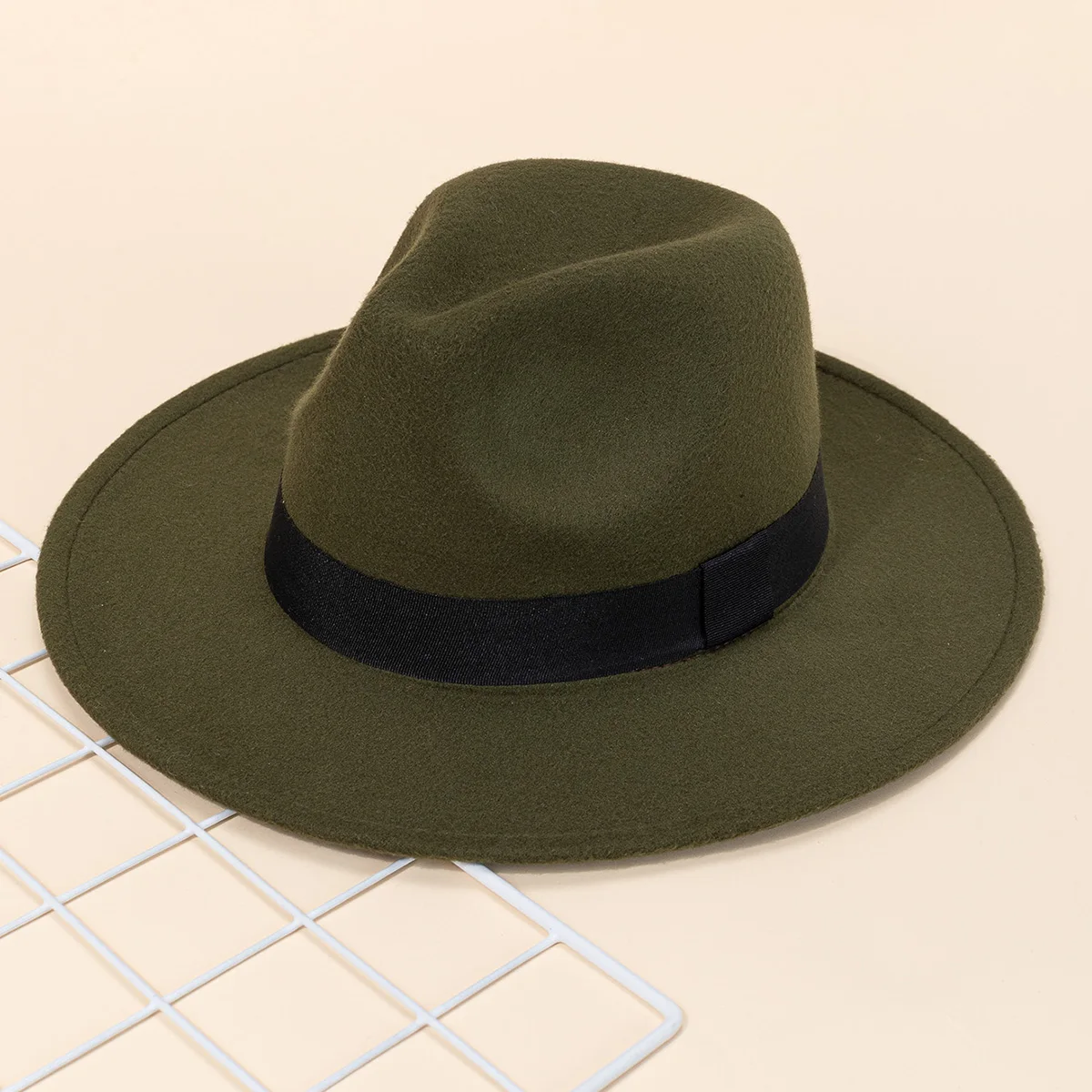 Autumn and winter men and women's new large brimmed hats, fashionable woolen jazz hats, English style top hats