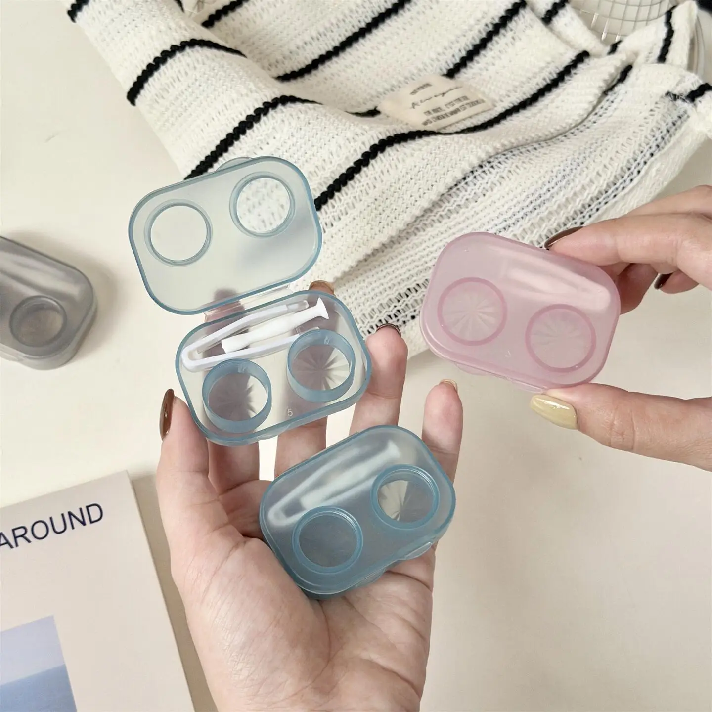 1pc Ins Contact Lens Box Portable Transparent Minimally Integrated Companion Box Girls Travel Contact Lens Case with Tweezers