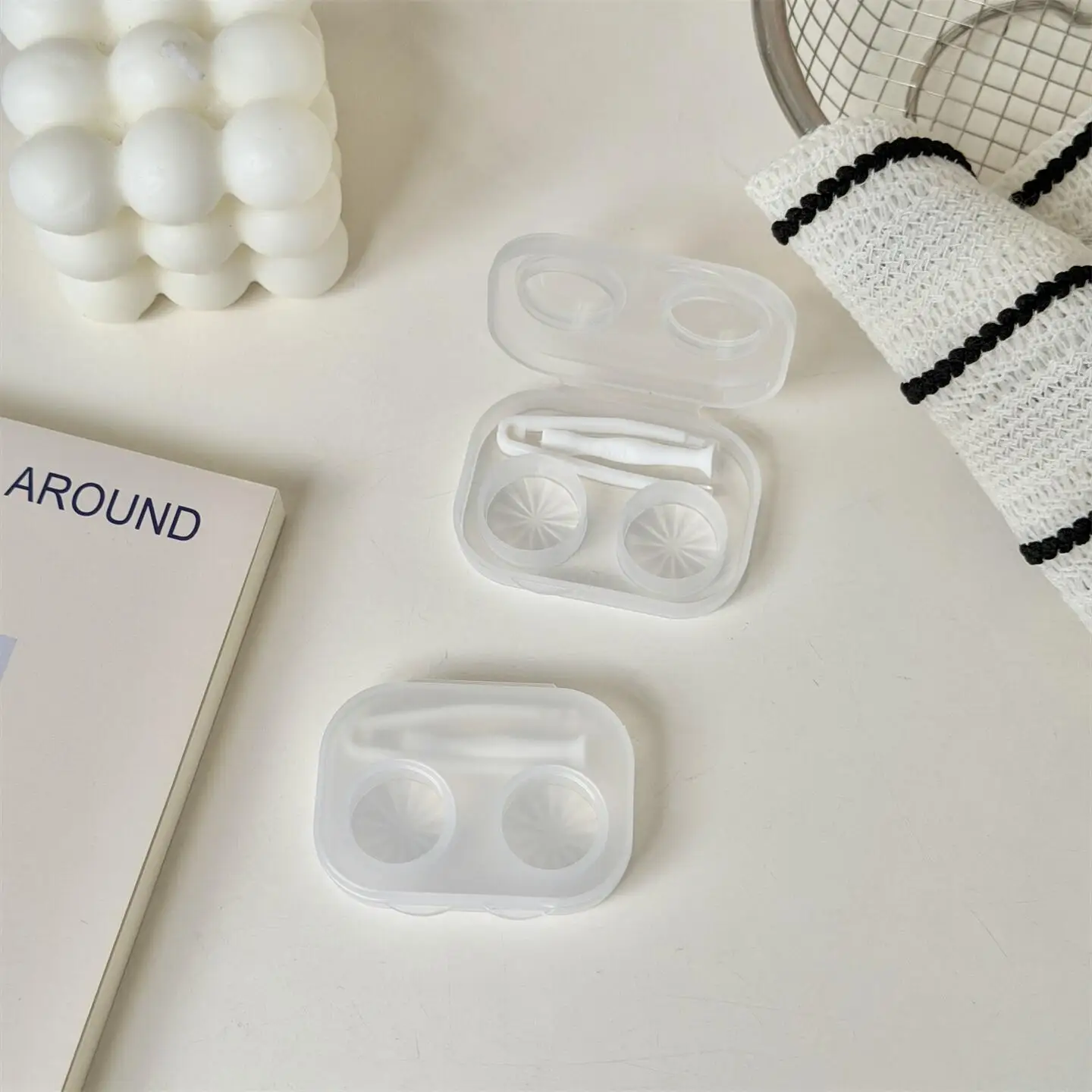 1pc Ins Contact Lens Box Portable Transparent Minimally Integrated Companion Box Girls Travel Contact Lens Case with Tweezers
