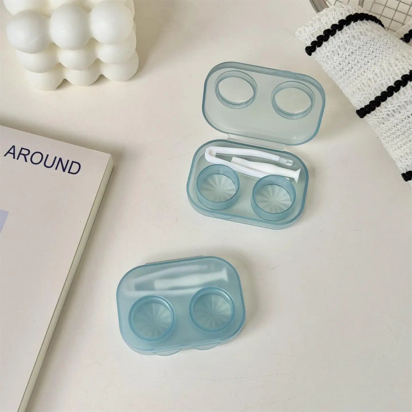 1pc Ins Contact Lens Box Portable Transparent Minimally Integrated Companion Box Girls Travel Contact Lens Case with Tweezers