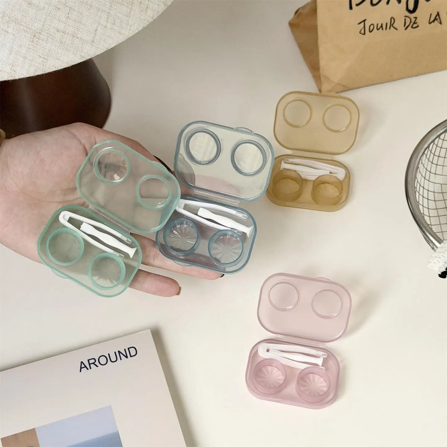 1pc Ins Contact Lens Box Portable Transparent Minimally Integrated Companion Box Girls Travel Contact Lens Case with Tweezers