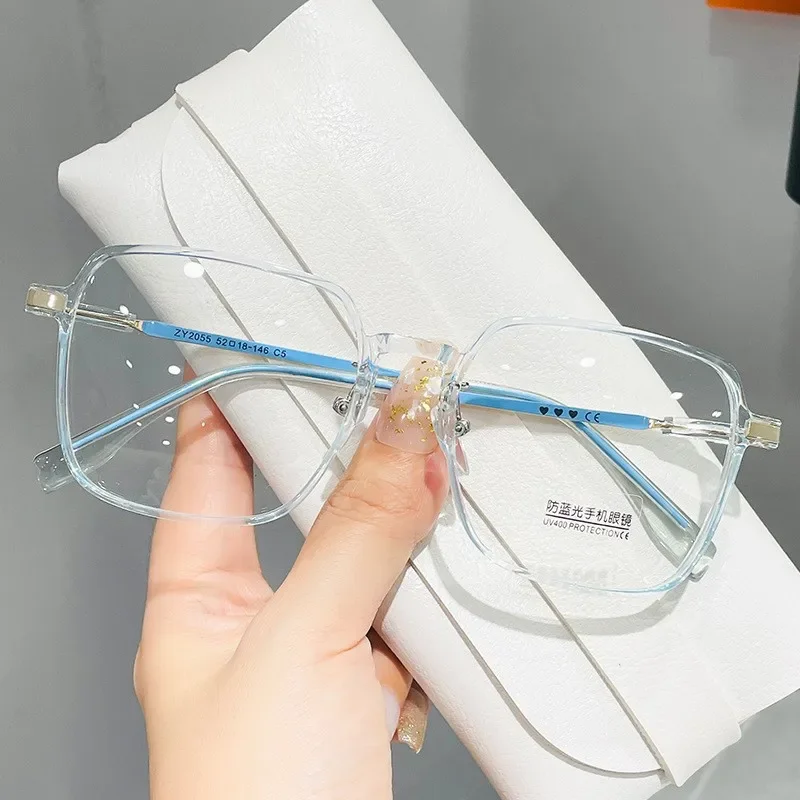 New Fashion Photochromic Myopia Glasses Men Women Color Changing Eyeglasses Anti UV Sunglasses Luxury Short-sighted Eyewear -2.5