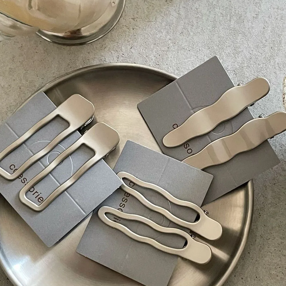 2pcs Silver Color Metal Silver Wave Line Hairclip With Geometric Hollow Alloy Duckbill Clips Side Bangs Female Ladies Hairpins