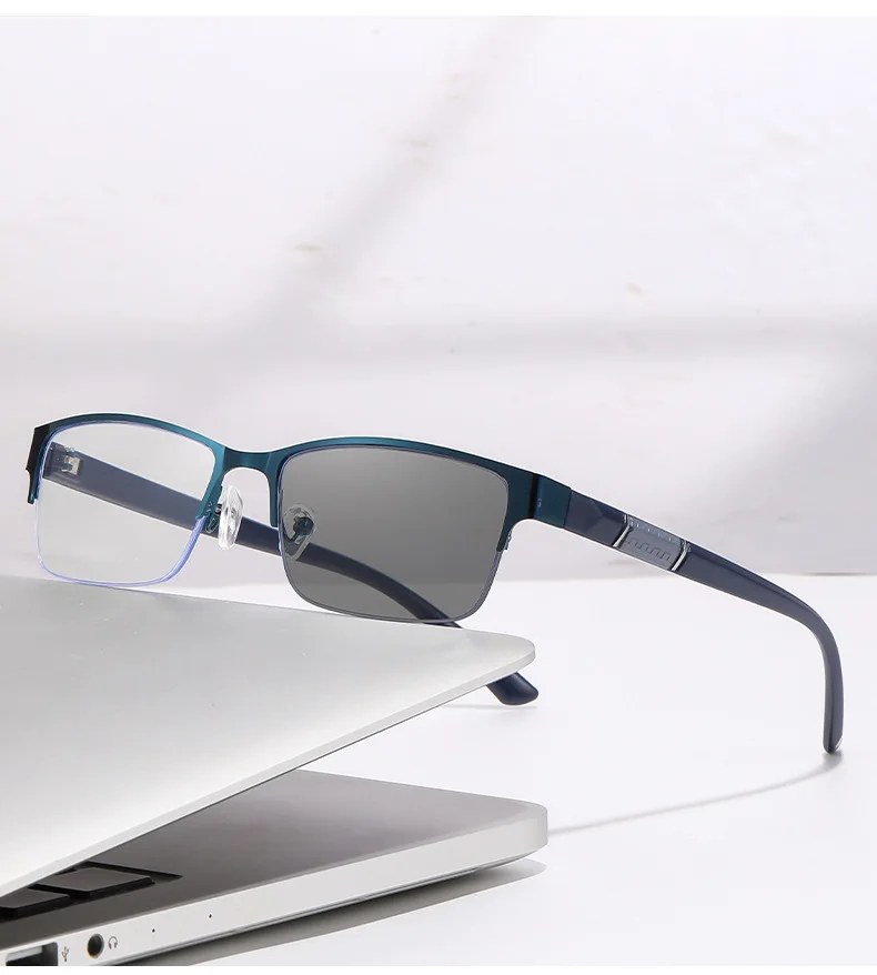 Multifocal Color-changing Men's Half-frame Smart Zoom Near-far Presbyopic Glasses806