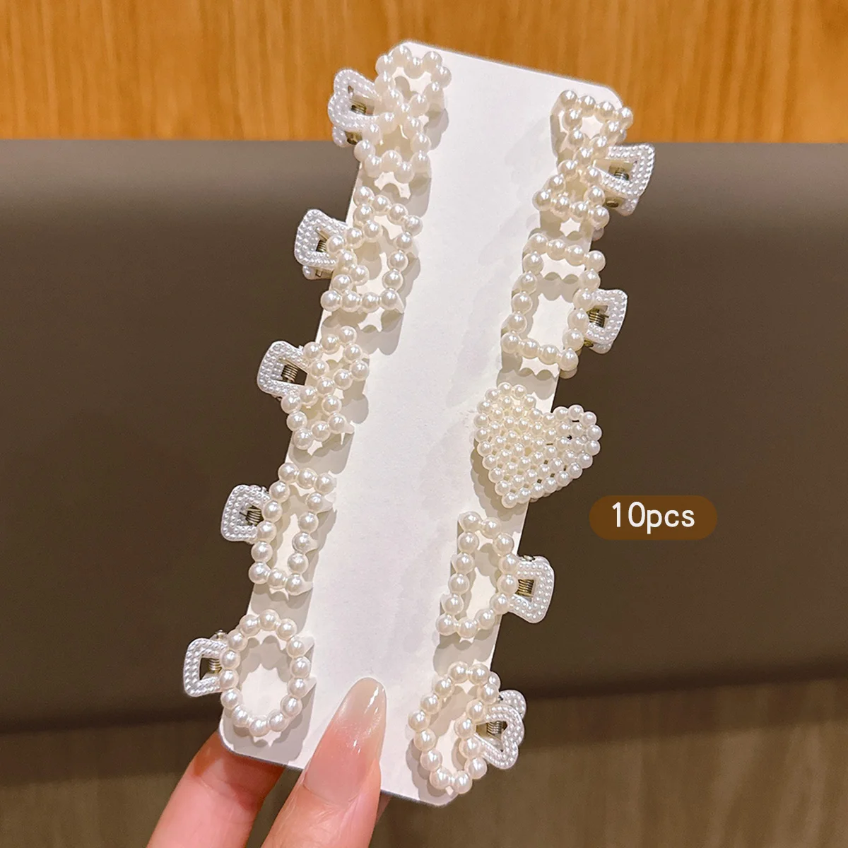 10 off-white bowknot heart-shaped hair clips with claws, simple and cute, suitable for daily use as hair accessories