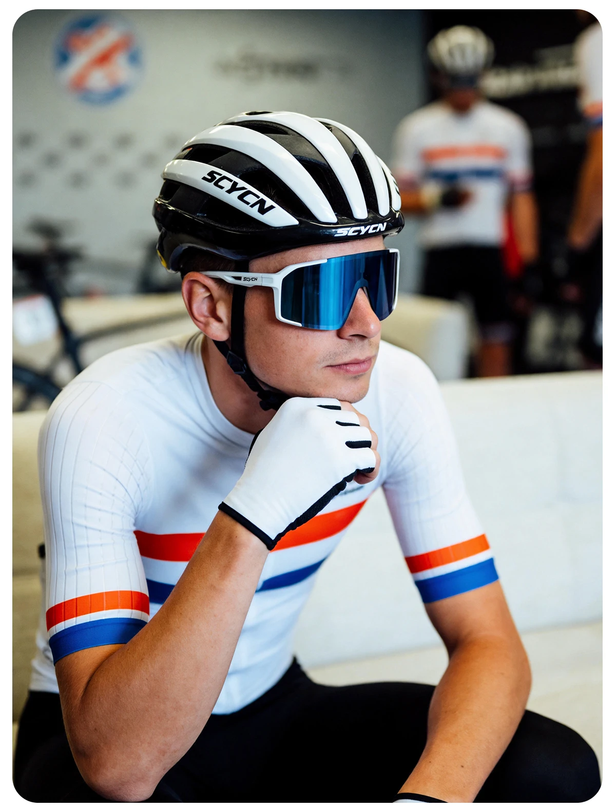 SCVCN Women Fashion Travel Photochromic Glasses Cycling Sunglasses Men UV400 Eyewear Sports MTB Outdoor Goggles Bicycle UV400