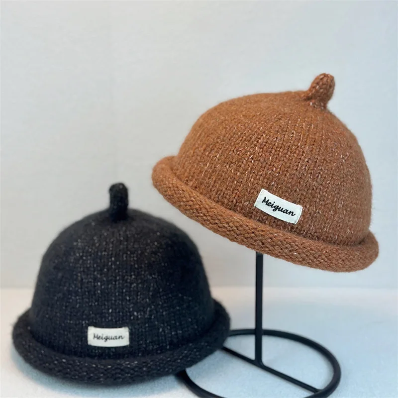 2025 Women's Winter Beanies Turned-up Brim Knitted Woolly Hat Keep Head Warm Knitted Cap Minimalist Style Fashion Accessories