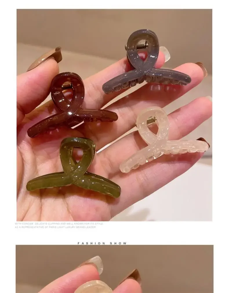 2/4Pcs Cute Solid Hair Claw Crab for Girls Acrylic Mini Hairpin Fashion Women Bang Barrette Cross Clips Small Hair Accessories