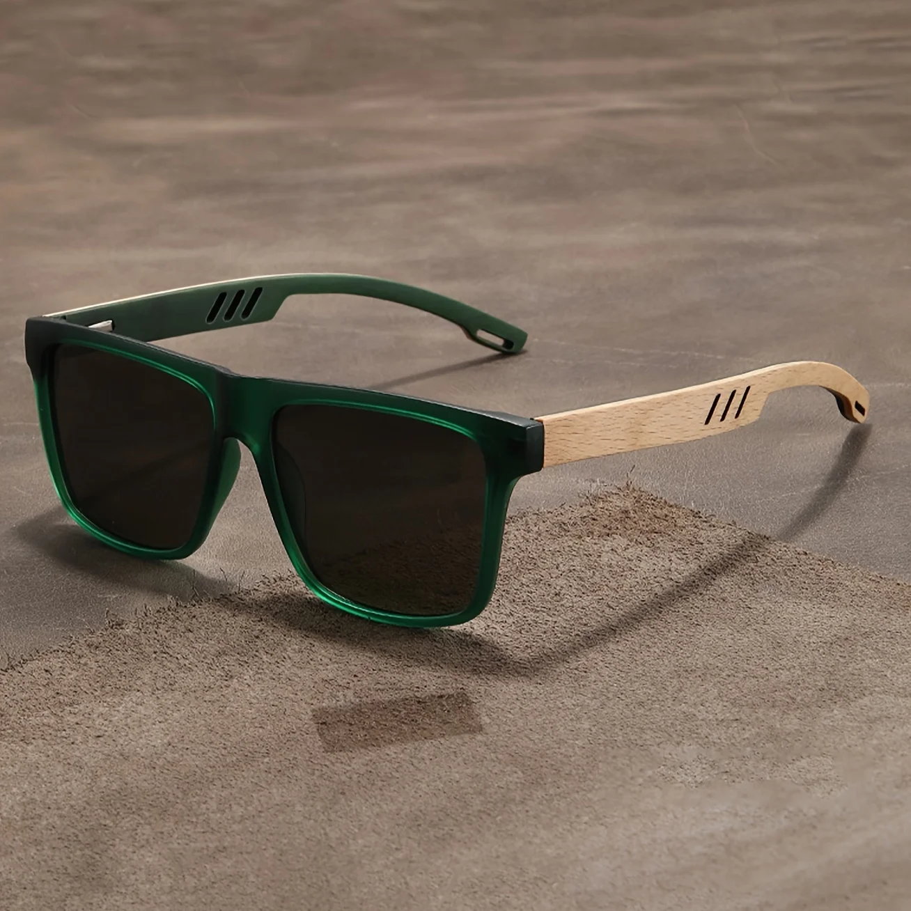 1pc Retro Walnut Ultra-Light Square Polarized Exquisite Fashion Sun Glasses For Men Women Outdoor Driving Beach Travel Eyewear