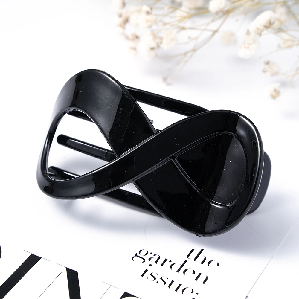 Hair Clip Seamless Plastic Duckbill Claw Women Large Hair Clamp for Women Girls Simple Hairpins Styling Tools Hair Accessories