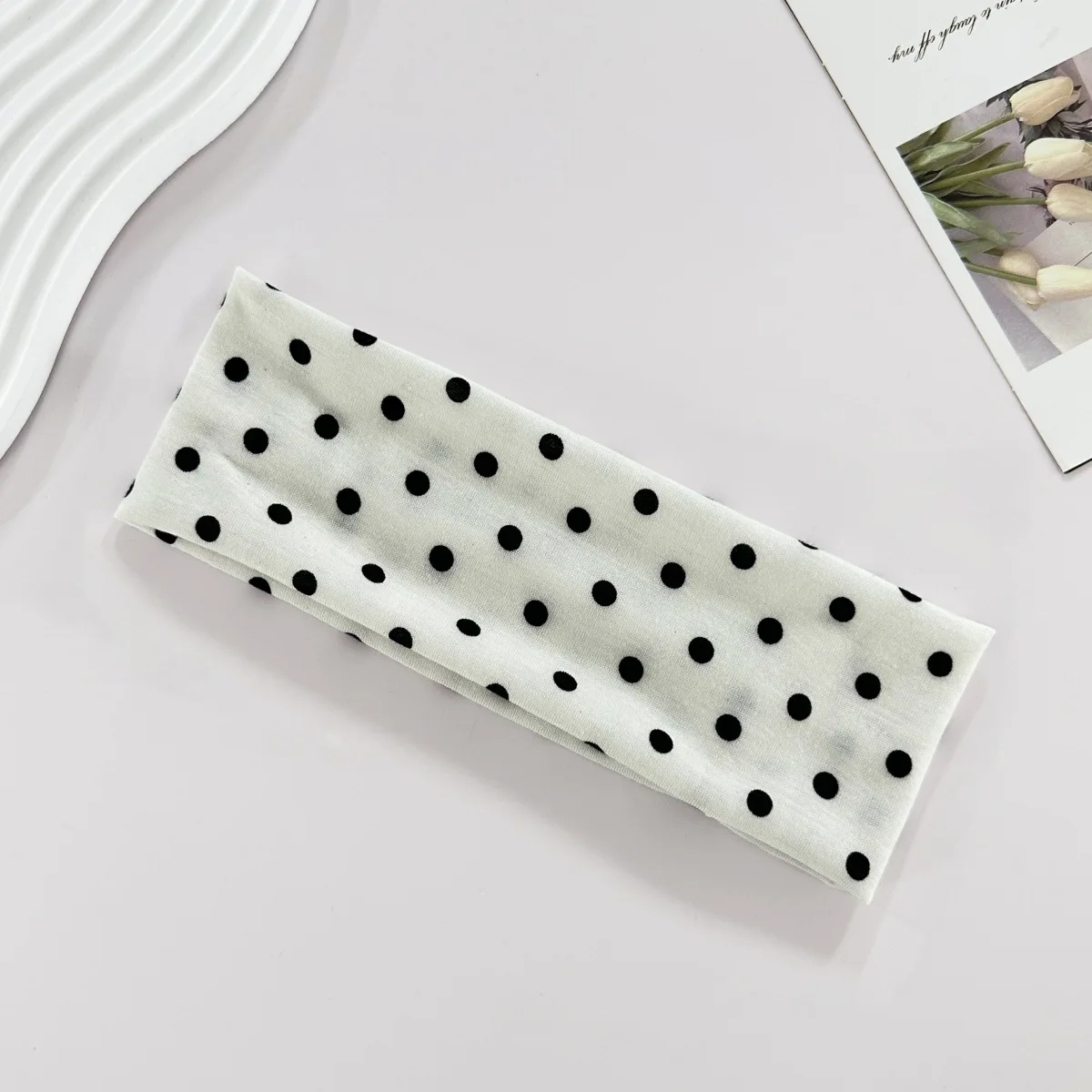 1pc Polka Dot Yoga Elastic Headband – Fashionable Dot-pattern Makeup Headband, Sports & Fitness Sweat-absorbent Hairband