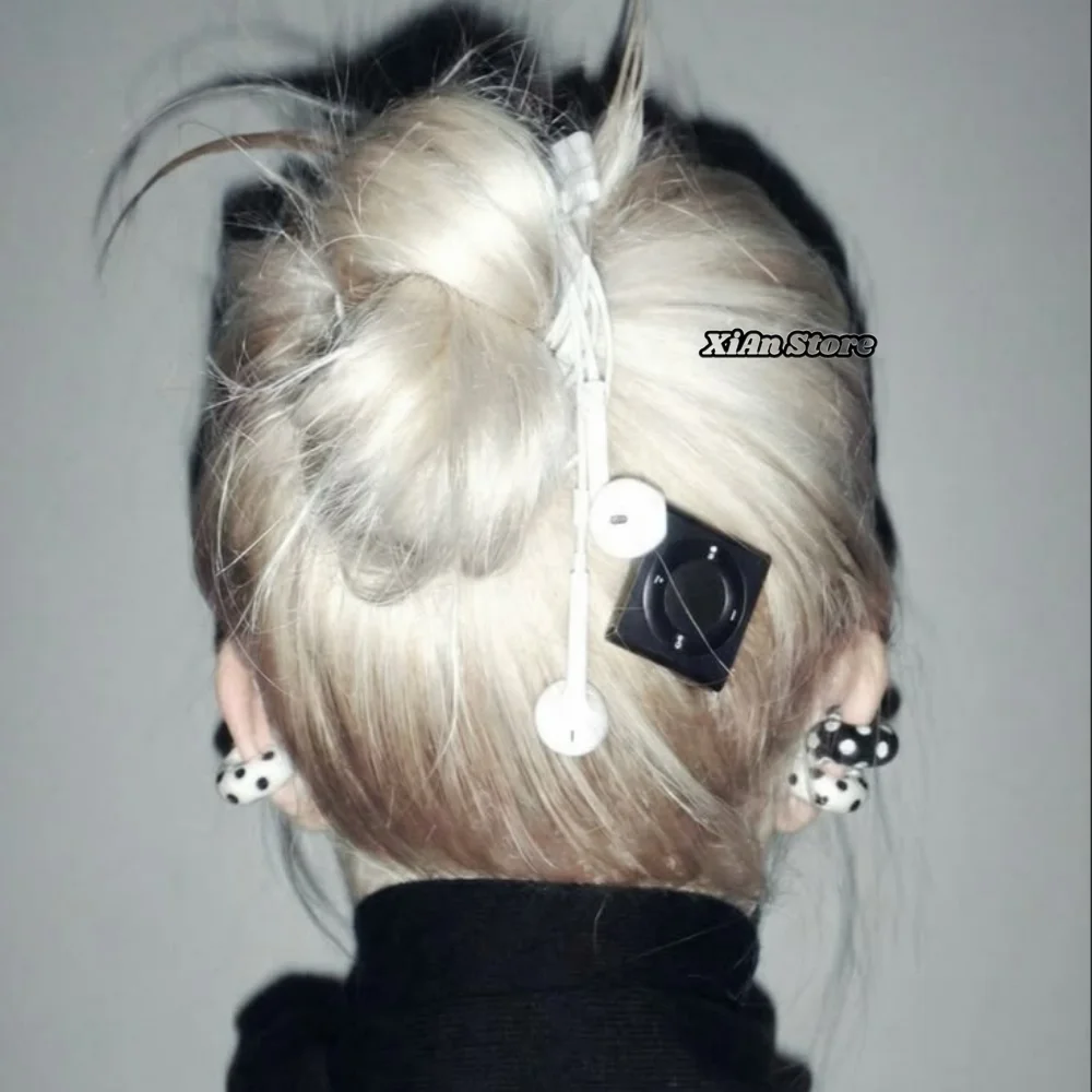 Retro Punk MP3 Hair Clip Player Music Media Fun Y2K Girl Valentine's Day Gift Harajuku Belt Tie Street Decoration Accessorie