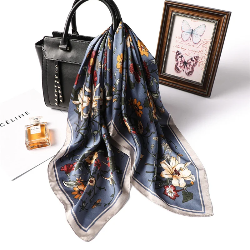Luxury New Printed Scarves Women's Silk Scarf Spring and Summer Floral Decorations Small Neckties Hairbands Bags Wholesale