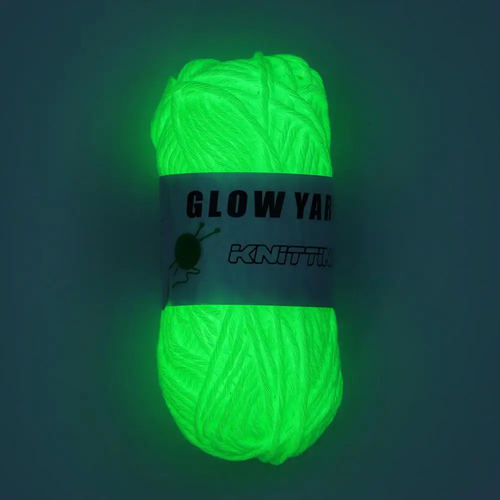 Novel Functional Yarn Glow in the Dark Polyester Luminous Chunky Yarn