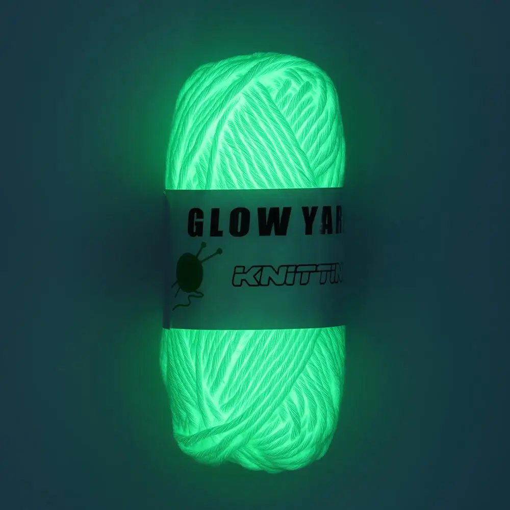 Novel Functional Yarn Glow in the Dark Polyester Luminous Chunky Yarn