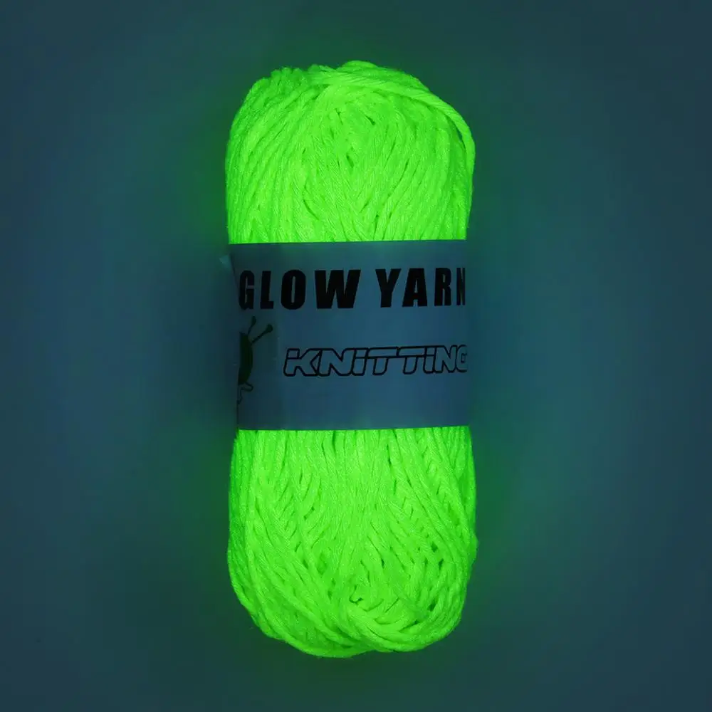 Novel Functional Yarn Glow in the Dark Polyester Luminous Chunky Yarn