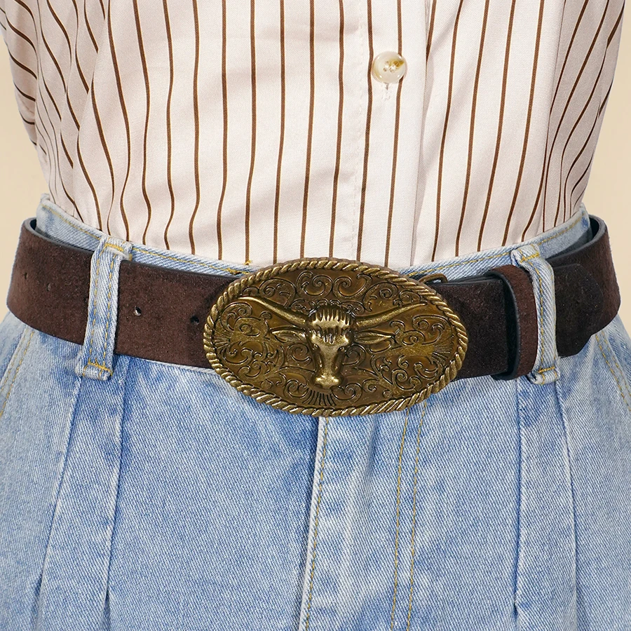 Retro Western Style Casual Belt with Antiqued Alloy Bullhead Buckle, a Versatile Accessory for Daily Commute and Dating