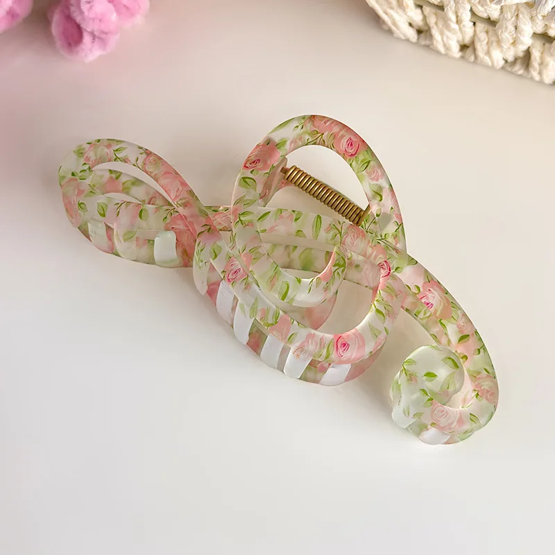 Summer Cool-Style Hair Clip for Women 2026 New Style: Half-Up Bun at the Back of the Head with Shark-Shaped Clip Hair Accessory