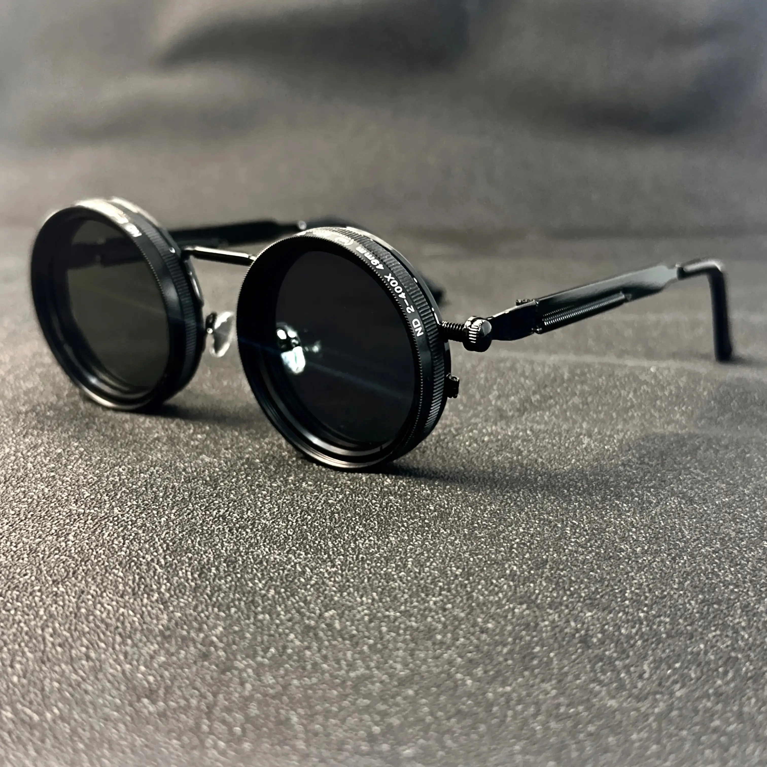 Men's Retro Steampunk Rotating Fashion Glasses - Adjustable Brightness Suitable for Party and Casual Wearing - Bohemian Style Gl