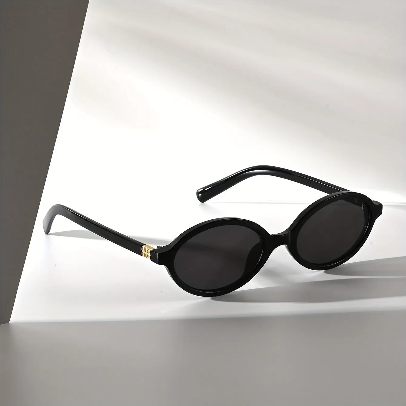 1PC Oval Retro PC Glasses Men and Women Small Face Design Sunglasses versatile for Multiple Indoor Scenes Eyewear