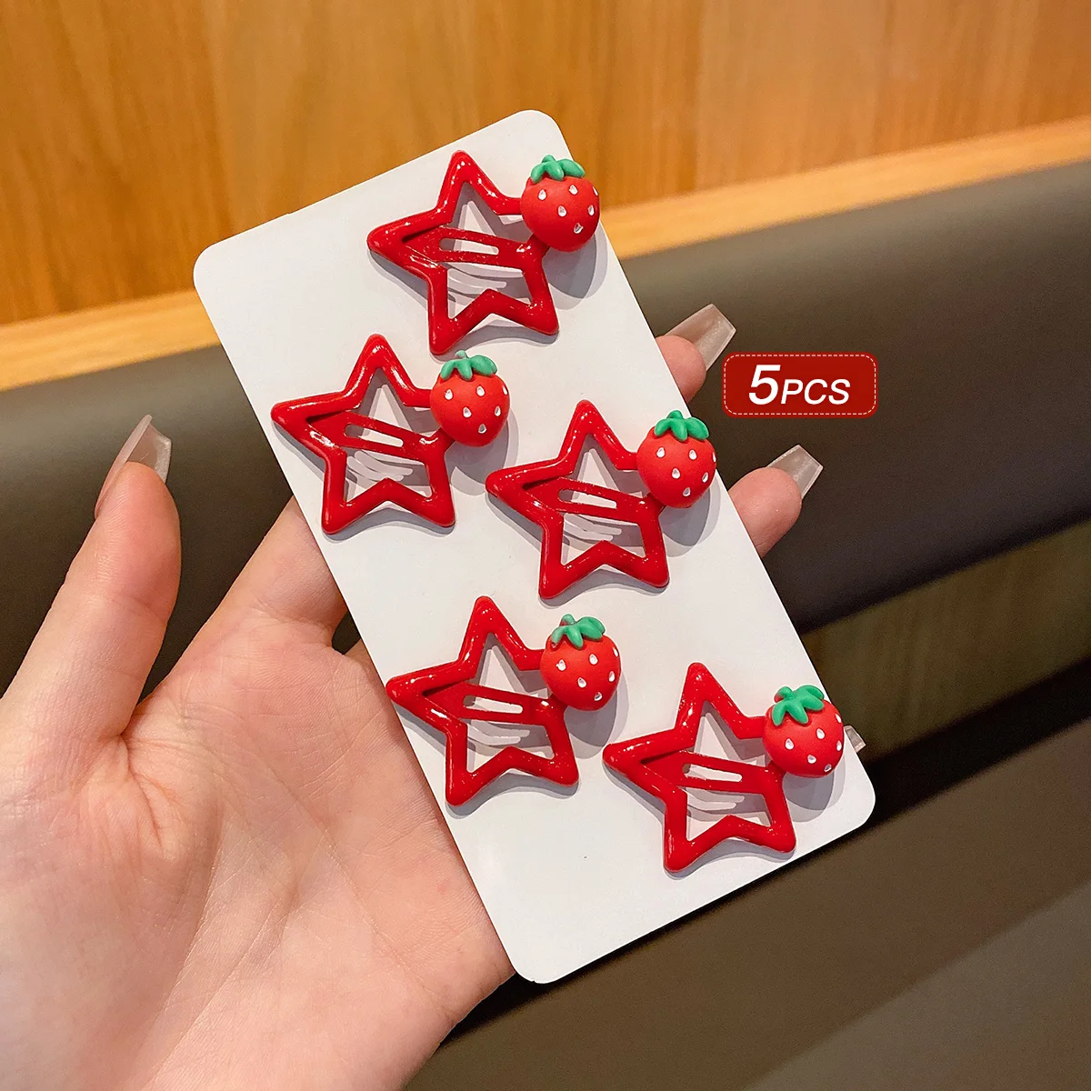 5 Red Star Hair Clips Strawberry BB Clips Suitable for Daily Use Hair Accessories