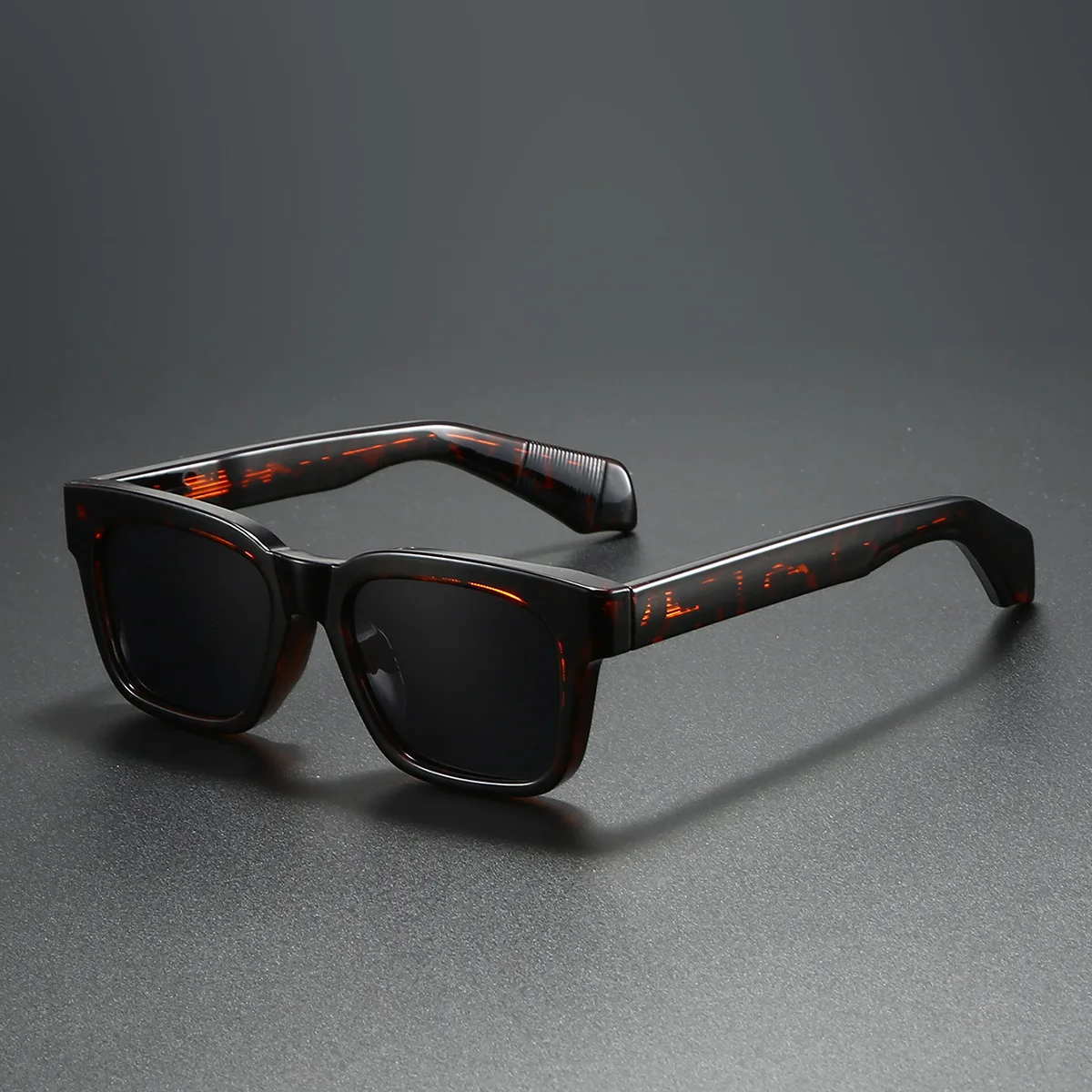 2025 Men Sunglasses Polarized Square Glasses for Driving Fishing Travel UV400 Fashoinable Sun Shades Metal Core Exquisite
