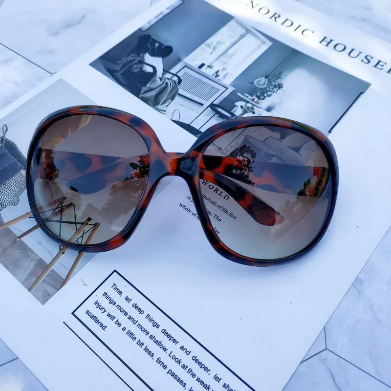 New Large Frame Circular Shape Sunglasses Women Design Brand Fashion Sun Glasses Outdoor Driving Lady Eyewear UV400 Gafas De Sol