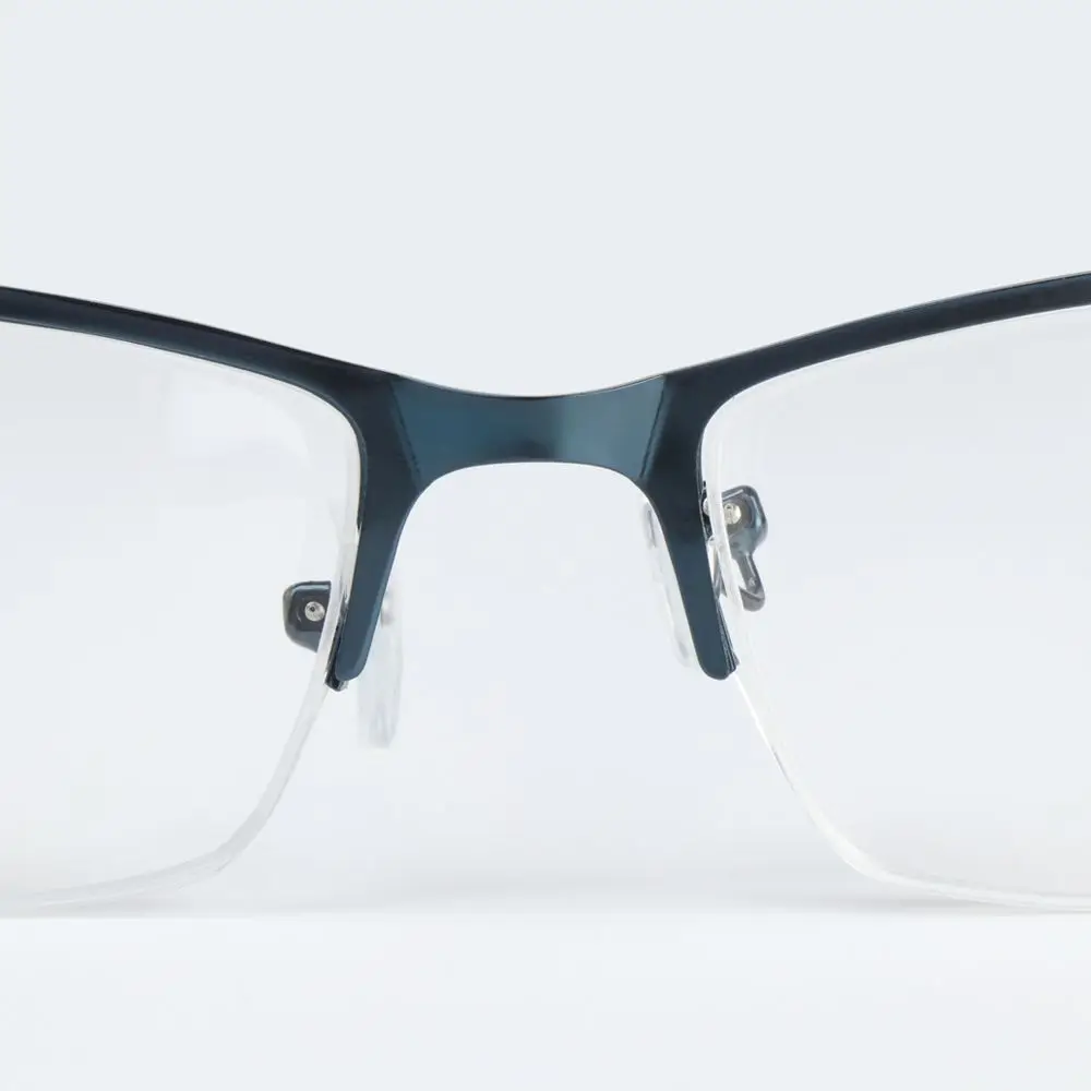 Men's Vintage Business Photochromic Myopia Glasses Half Frame Metal Blue Light Blocking Eyewear Classic UV Shades -0.5~4.0x