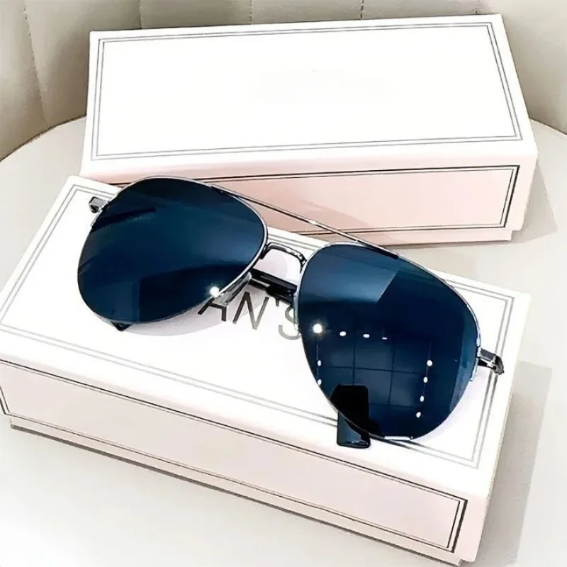 Men's Big Frame Pilot Sunglasses Fashion Gradient Lens Anti-reflective UV400 Sun Glasses Homme Lunette De Soleil (No Box)