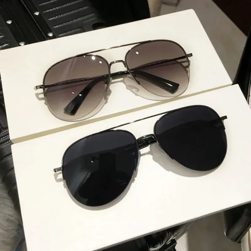 Men's Big Frame Pilot Sunglasses Fashion Gradient Lens Anti-reflective UV400 Sun Glasses Homme Lunette De Soleil (No Box)