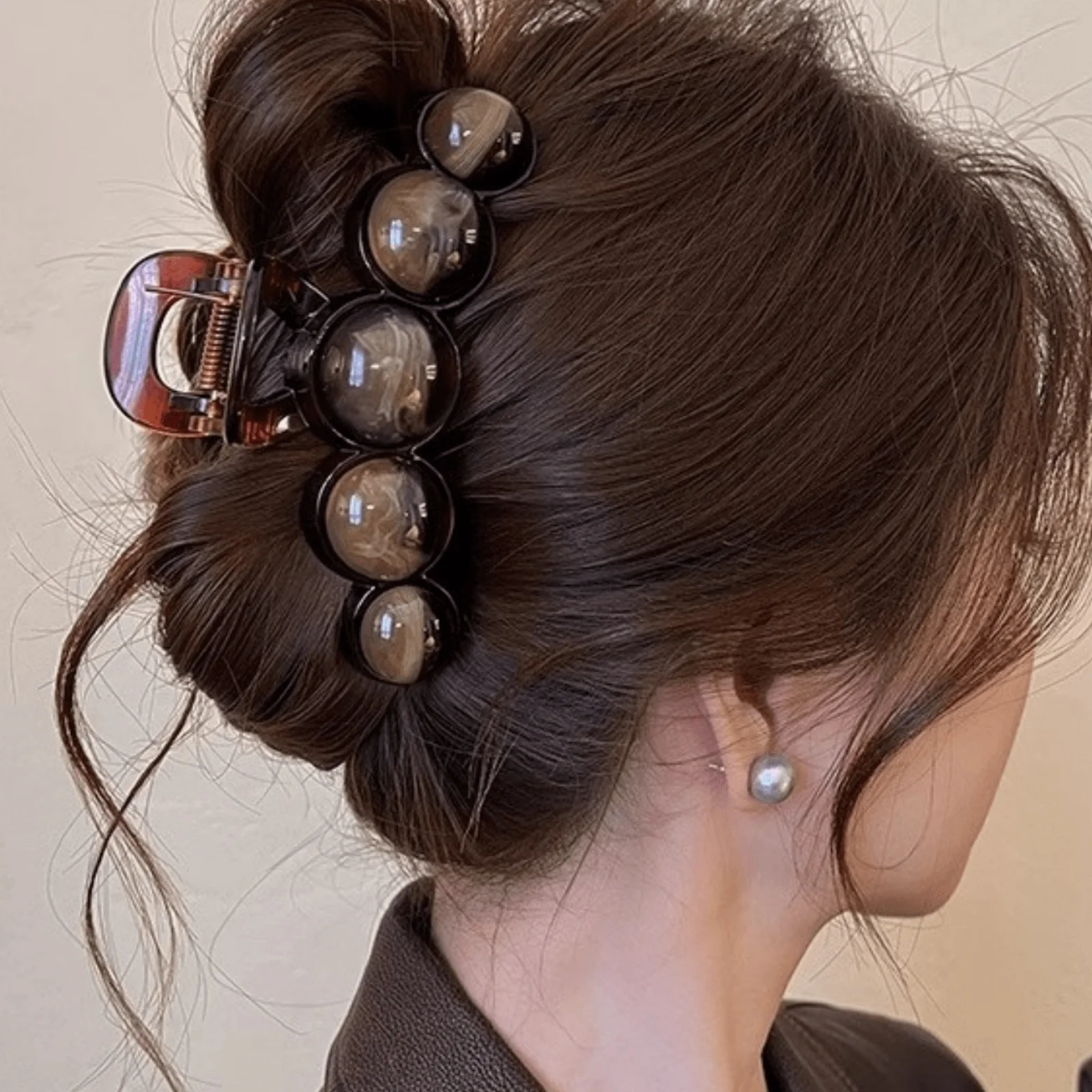 1pc Fashion Pearl Large Simple Elegant Acrylic Hair Claw Hairpin, Suitable For Party, Commute, Outfit Matching, Hair Accessories