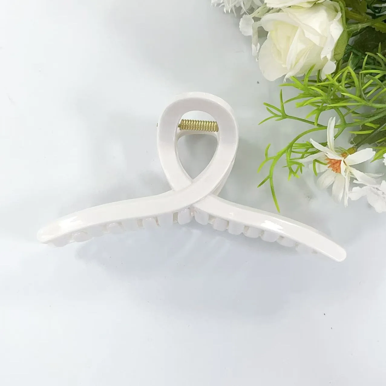 13cm Large Cross Safe Soft Silicone Hair Claw Clips Women's High Elastic Shark Grip Deformable Anti Collision Hair Accessories K