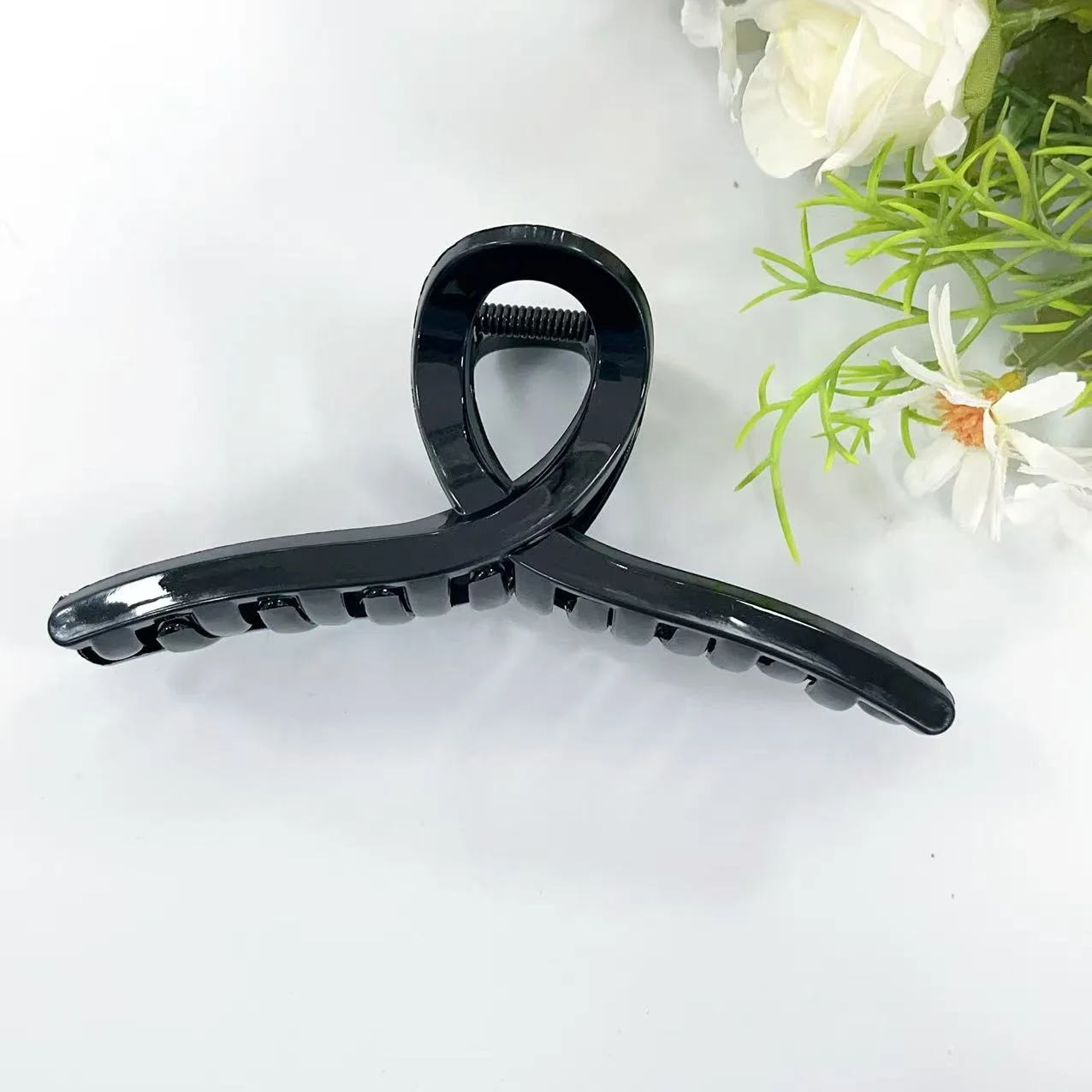 13cm Large Cross Safe Soft Silicone Hair Claw Clips Women's High Elastic Shark Grip Deformable Anti Collision Hair Accessories K