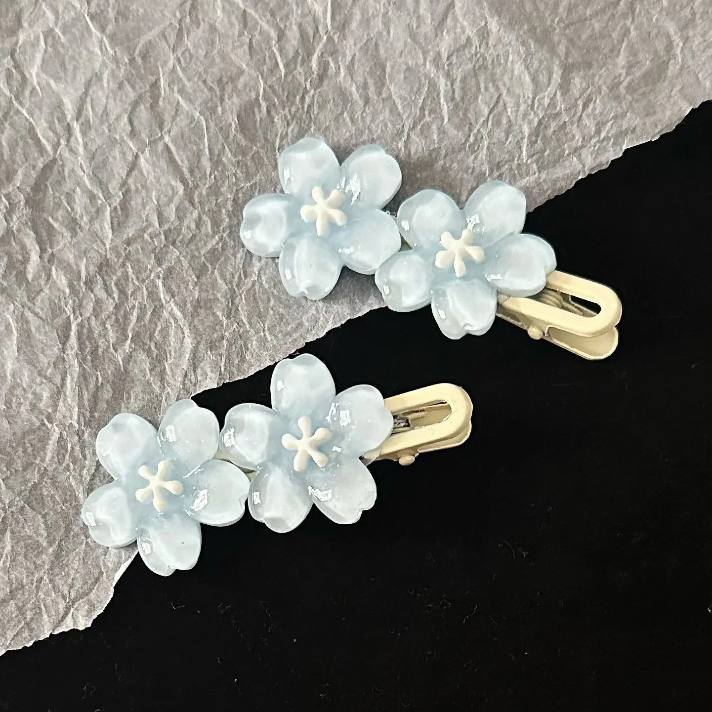 Jelly Cherry Blossom Hair Clips Pink Blue Flower Hairpins for Girl Romantic Wave Side Bangs Barrettes Kawaii BB Hair Accessories