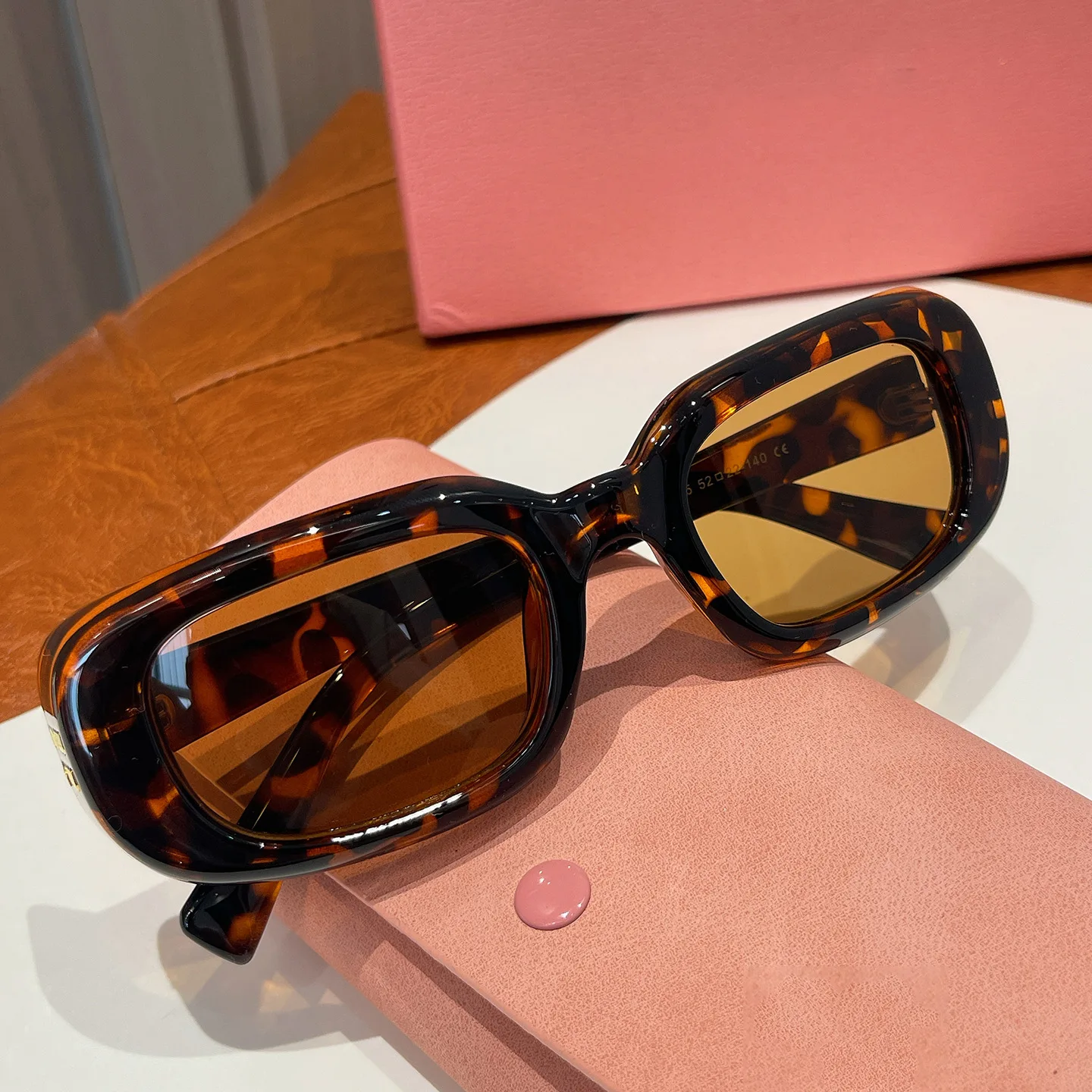 New Fashon Oversized Square Shield Sunglasses For Women Men Big Windproof Widen Sun Glasses Men Trendy Oval Shades UV400 Eyewear
