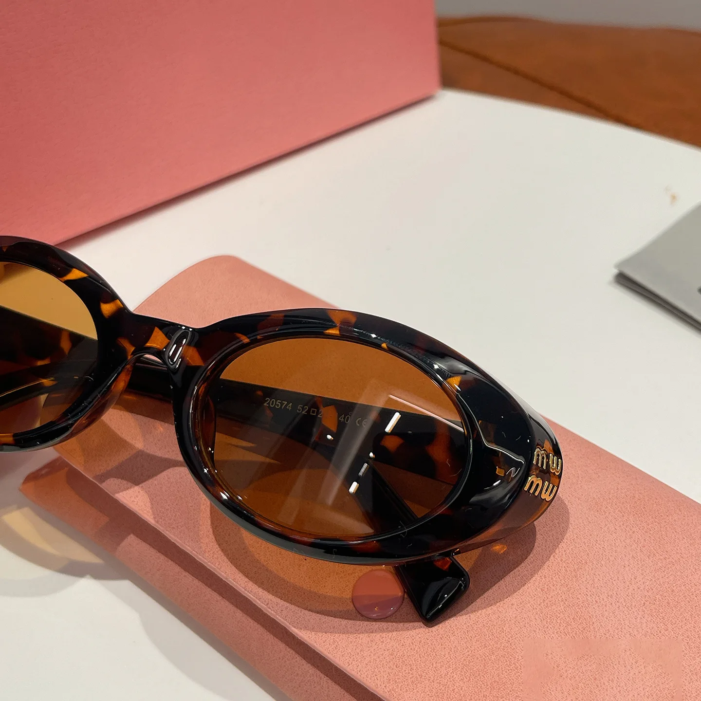 New Fashon Oversized Square Shield Sunglasses For Women Men Big Windproof Widen Sun Glasses Men Trendy Oval Shades UV400 Eyewear