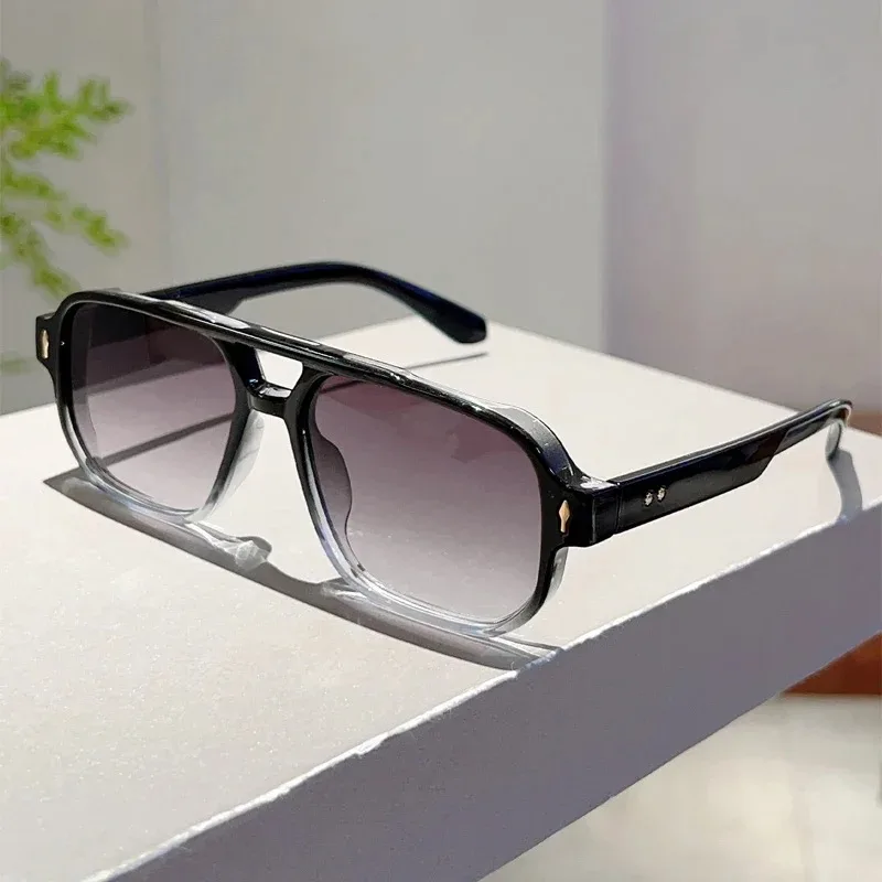 New Vintage Double Bridges Square Sunglasses Fashion Rivets Ocean Lens UV400 Eyewear Women Trending Traveling Sun Glasses