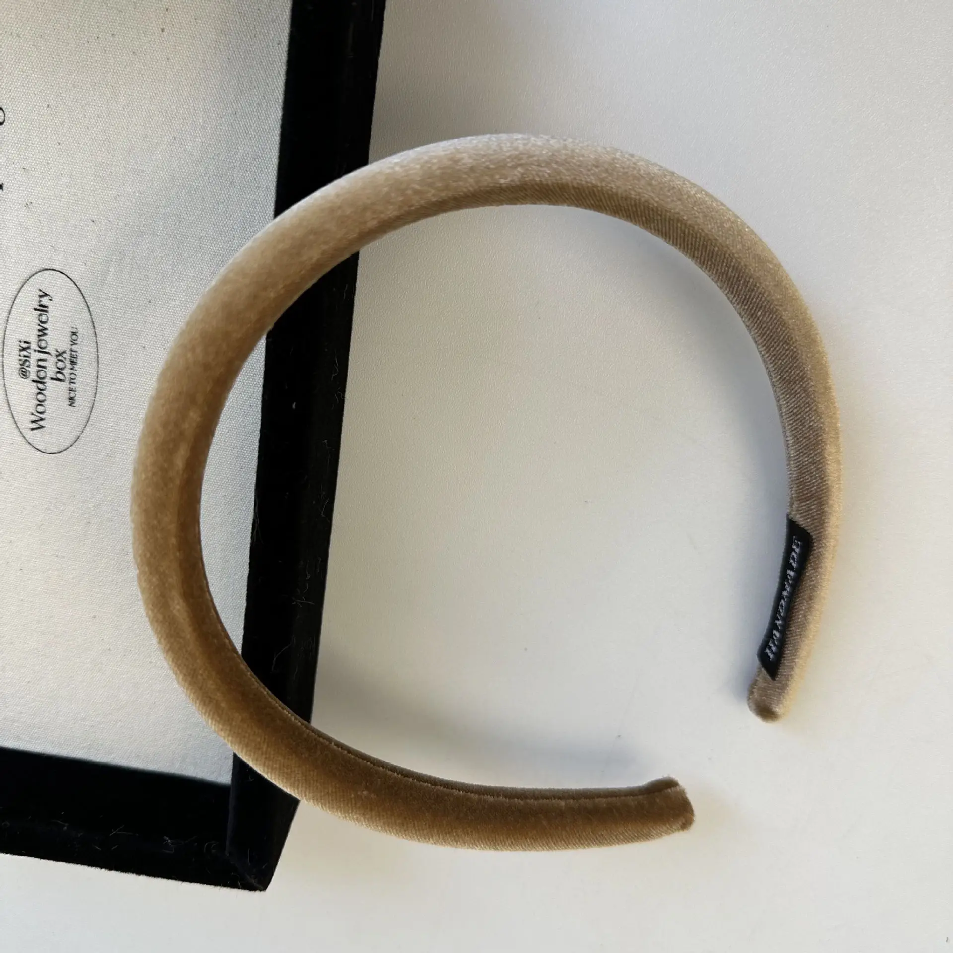 Korean Style High Sense Autumn Winter Narrow Version Gentle Texture Velvet Fine Solid Color Headband Hair Hoop Hair Accessories