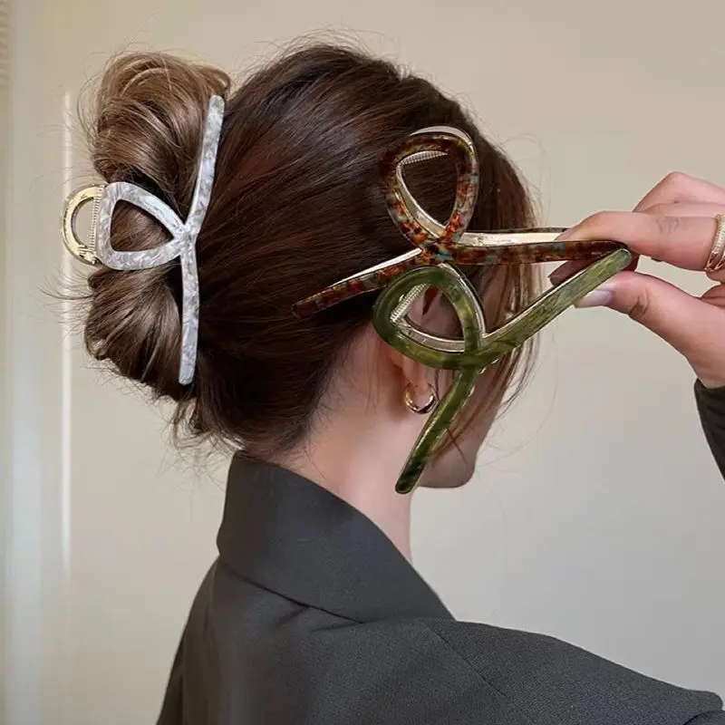 1/3/5pcs Metal Grab Clip, Women's Hair Clip, Large Shark Clip, Large Hair Volume, Fashionable Temperament, Hair Clip Headband