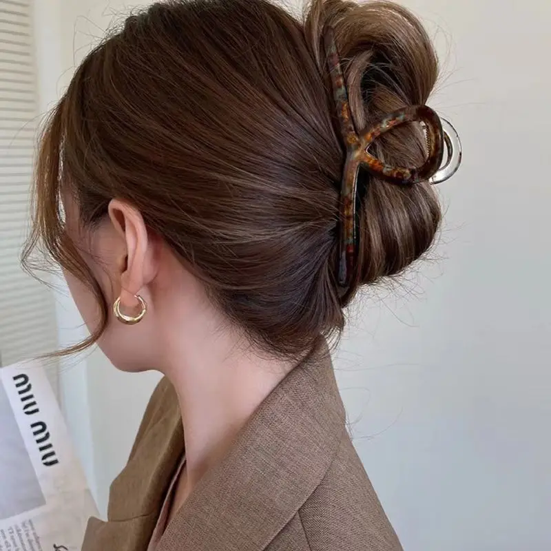 1/3/5pcs Metal Grab Clip, Women's Hair Clip, Large Shark Clip, Large Hair Volume, Fashionable Temperament, Hair Clip Headband