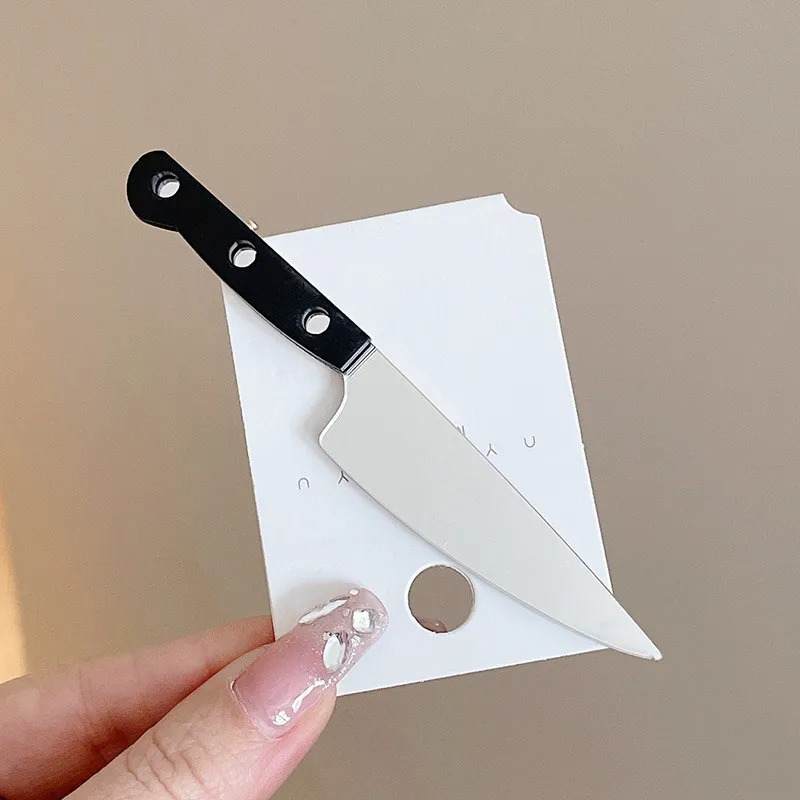 1/2pcs Creative Gothic Emulation Knife Hair Clips Side Bangs Hairpins Funny Weird Knife Headwear Cosplay Parties Creative