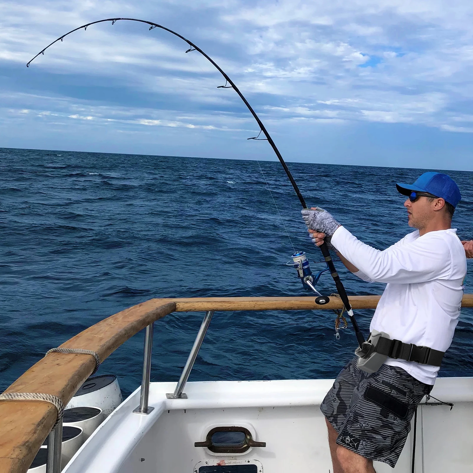 SANLIKE Fishing Fighting Belt Rod Belly Top Carber Fiber Adjustable Protection Waist Fish Pole Holder Fishing Tool Accessories