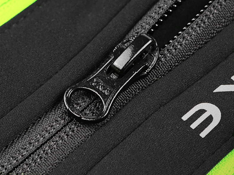 INBIKE Men's Winter Cycling Jacket With Hood Warm Fleece Windbreaker Coat For Men Windproof Outdoor Man Cycling Clothing Hiking