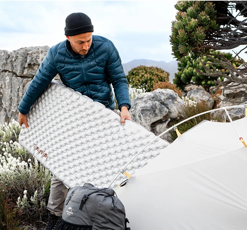 Naturehike Air Mats R Value 5.8 Outdoor Sleeping Pad Ultralight Travel Camping Mattress 1 Person Air Cushion Hiking Trekking